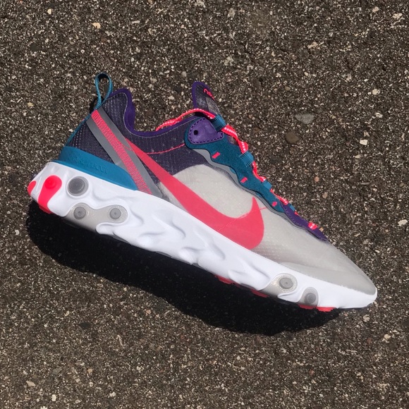 nike react element 87 red and white